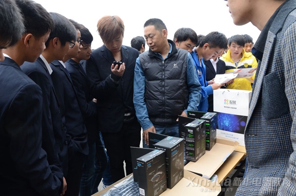 琳瑯滿目的貨源前男同學更傾向于電子類產品